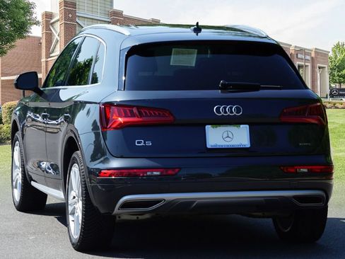 Used 2020 Audi Q5 Prestige w/ Prestige Package AWD/4WD image 7
