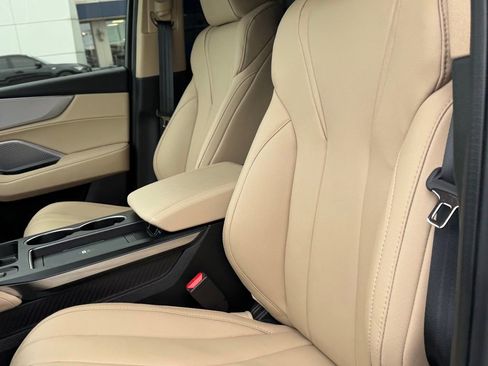 Used 2026 Acura MDX SH-AWD image 10