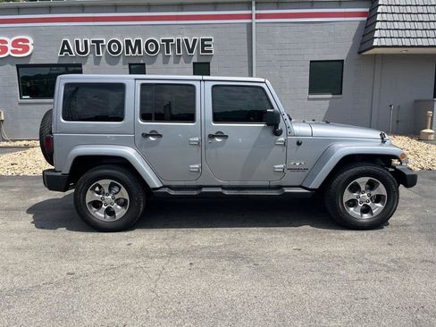 Used 2017 Jeep Wrangler Unlimited Sahara w/ Connectivity Group image 1