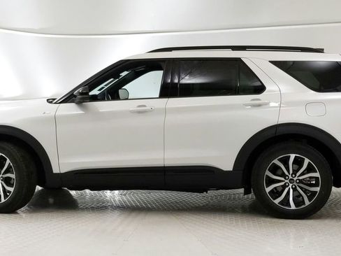 New 2025 Ford Explorer ST-Line w/ Premium Package image 6