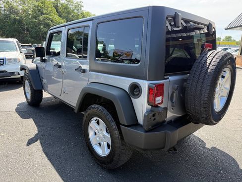 Used 2015 Jeep Wrangler Unlimited Sport w/ Quick Order Package 24S AWD/4WD image 7