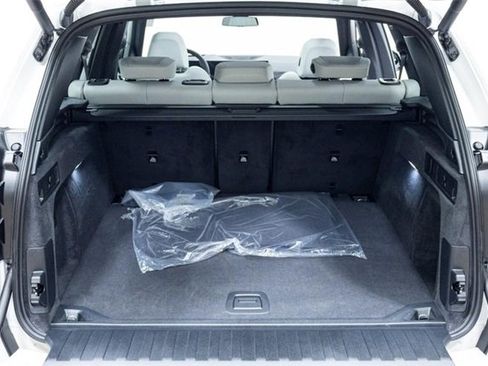 New 2026 BMW X5 xDrive40i image 15