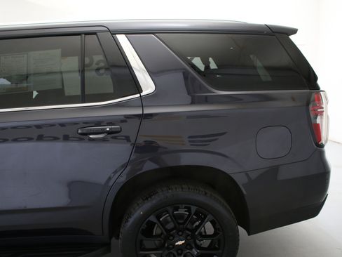 Certified 2024 Chevrolet Tahoe LS w/ Driver Alert Package AWD/4WD image 6