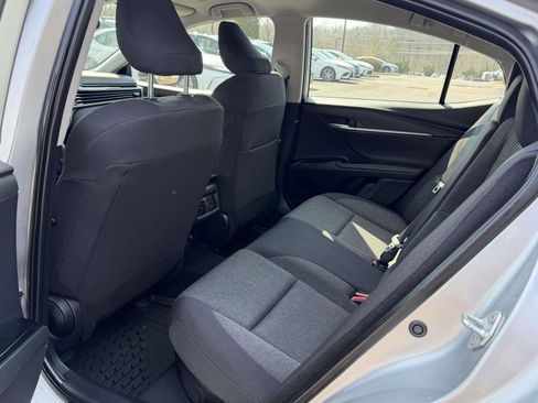 Used 2025 Toyota Camry LE image 15