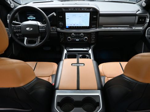 Used 2024 Ford F350 Platinum w/ FX4 Off-Road Package image 13