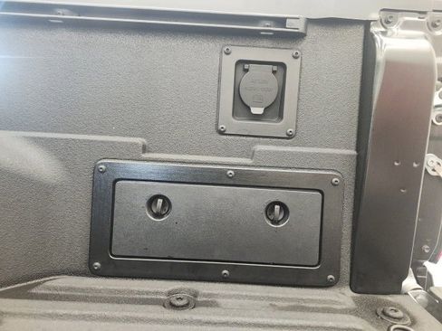 Certified 2025 Toyota Tacoma Limited image 37