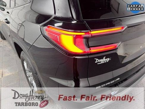 Certified 2025 GMC Acadia Elevation image 8