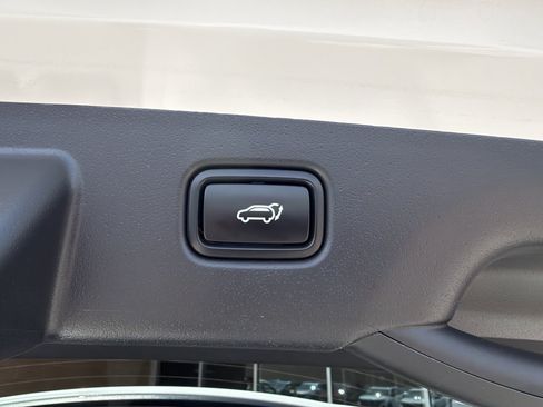 Used 2025 Kia Niro Wind FWD image 36