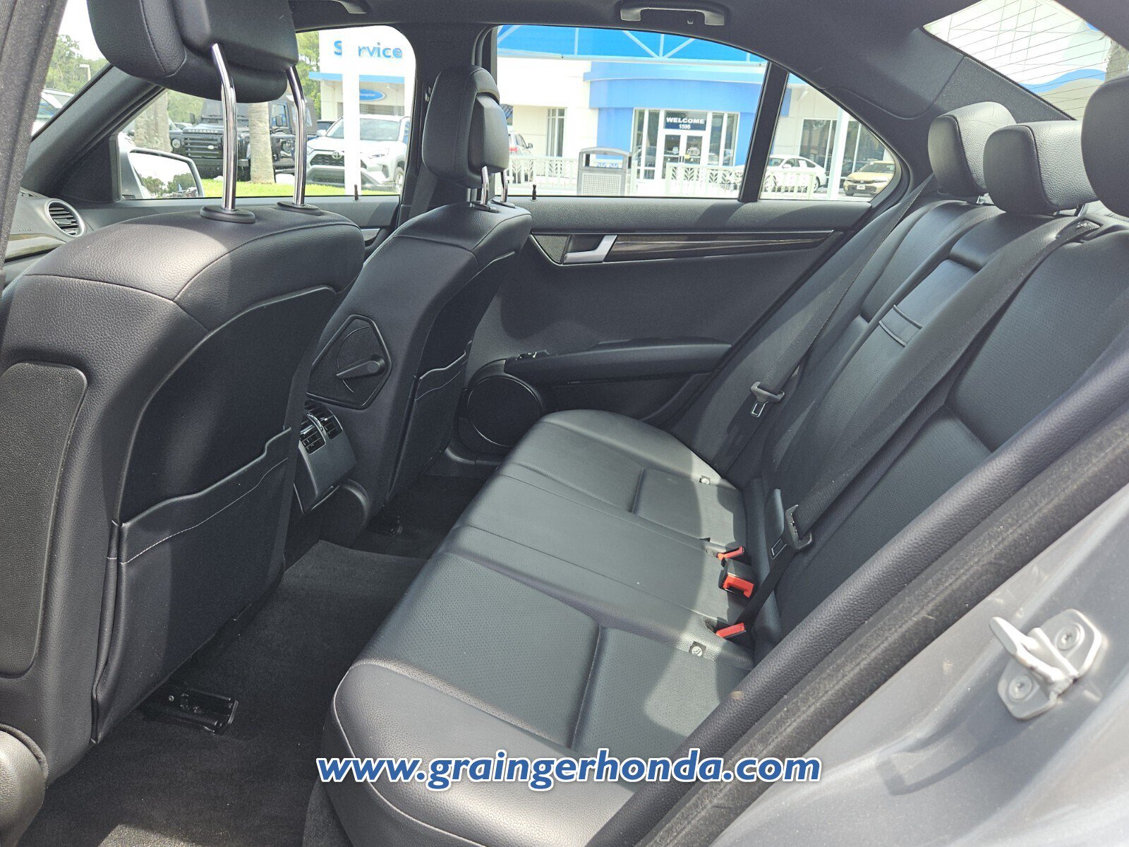 Used 2013 Mercedes-Benz C 300 4MATIC Sedan image 11