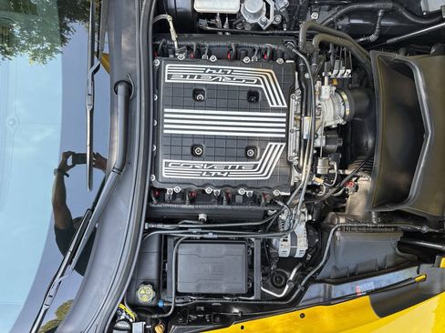 Used 2017 Chevrolet Corvette Z06 RWD image 35