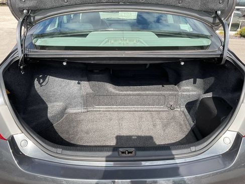 Used 2009 Toyota Camry Hybrid FWD image 31