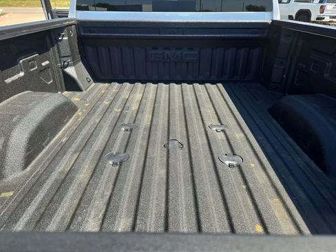 Used 2025 GMC Sierra 2500 AT4 w/ AT4 Premium Plus Package AWD/4WD image 26