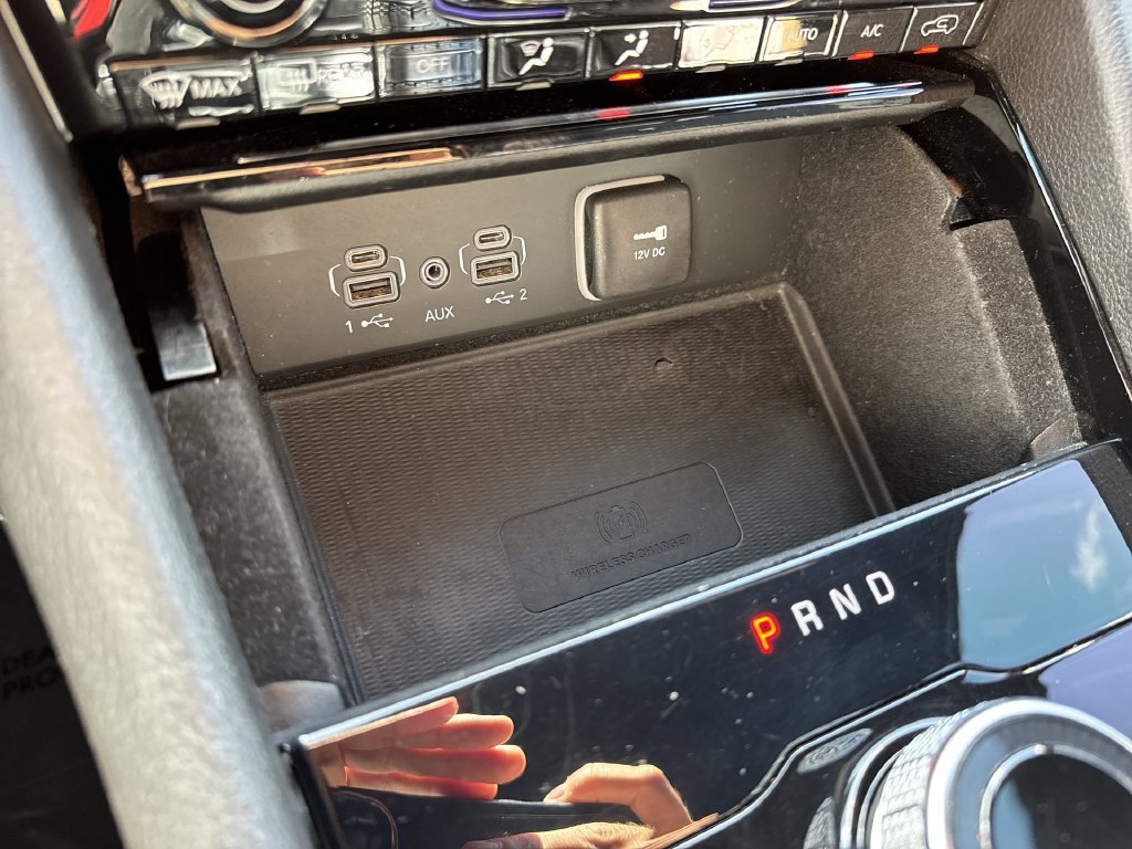 Used 2022 Jeep Grand Cherokee Altitude AWD/4WD image 54