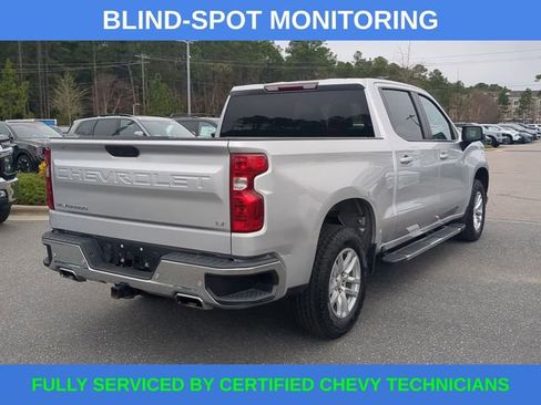 Used 2022 Chevrolet Silverado 1500 LT w/ Z71 Off-Road Package image 5