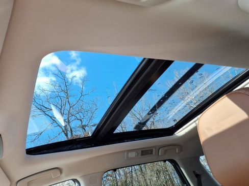 New 2026 Nissan Pathfinder Platinum image 6