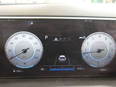 Certified 2023 Hyundai Tucson Limited AWD/4WD image 16