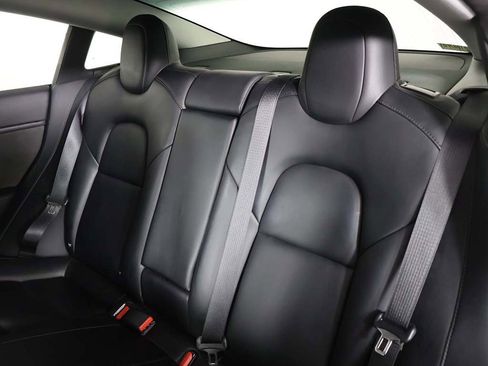 Used 2018 Tesla Model 3 Long Range image 34