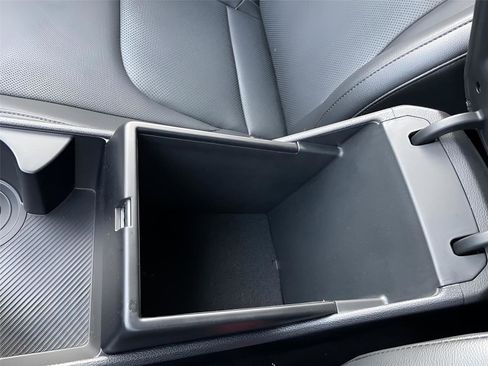 Used 2025 Kia Sportage EX image 33