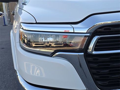 Used 2025 RAM 1500 Big Horn image 10