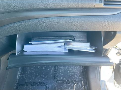 Used 2022 Honda Pilot TrailSport image 30