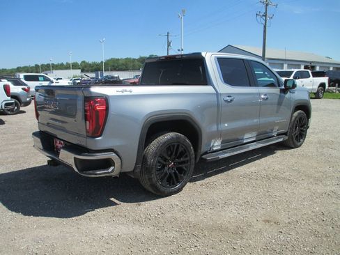New 2026 GMC Sierra 1500 SLT w/ SLT Premium Package AWD/4WD image 5