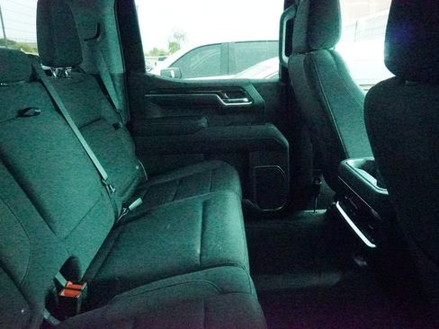 Used 2023 GMC Sierra 1500 Elevation image 7