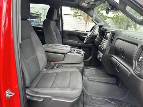 Used 2025 Chevrolet Silverado 1500 Custom w/ LPO, Dark Essentials Package RWD image 19