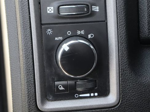 Used 2022 RAM 1500 Tradesman w/ Power & Remote Entry Group RWD image 20