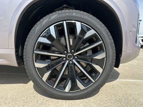 New 2026 Volvo XC90 B6 Ultra image 9