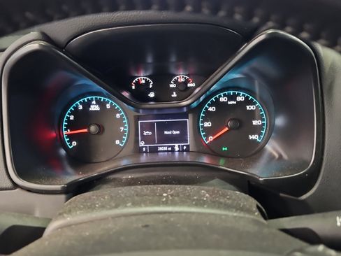 Used 2022 Chevrolet Colorado LT w/ Fleet Safety Package image 11