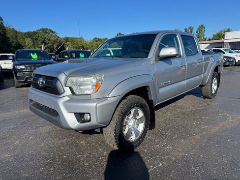 Used 2015 Toyota Tacoma 4x4 Double Cab image 1