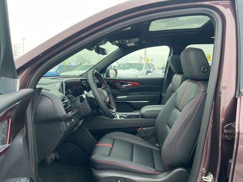 New 2026 Chevrolet Traverse RS image 10