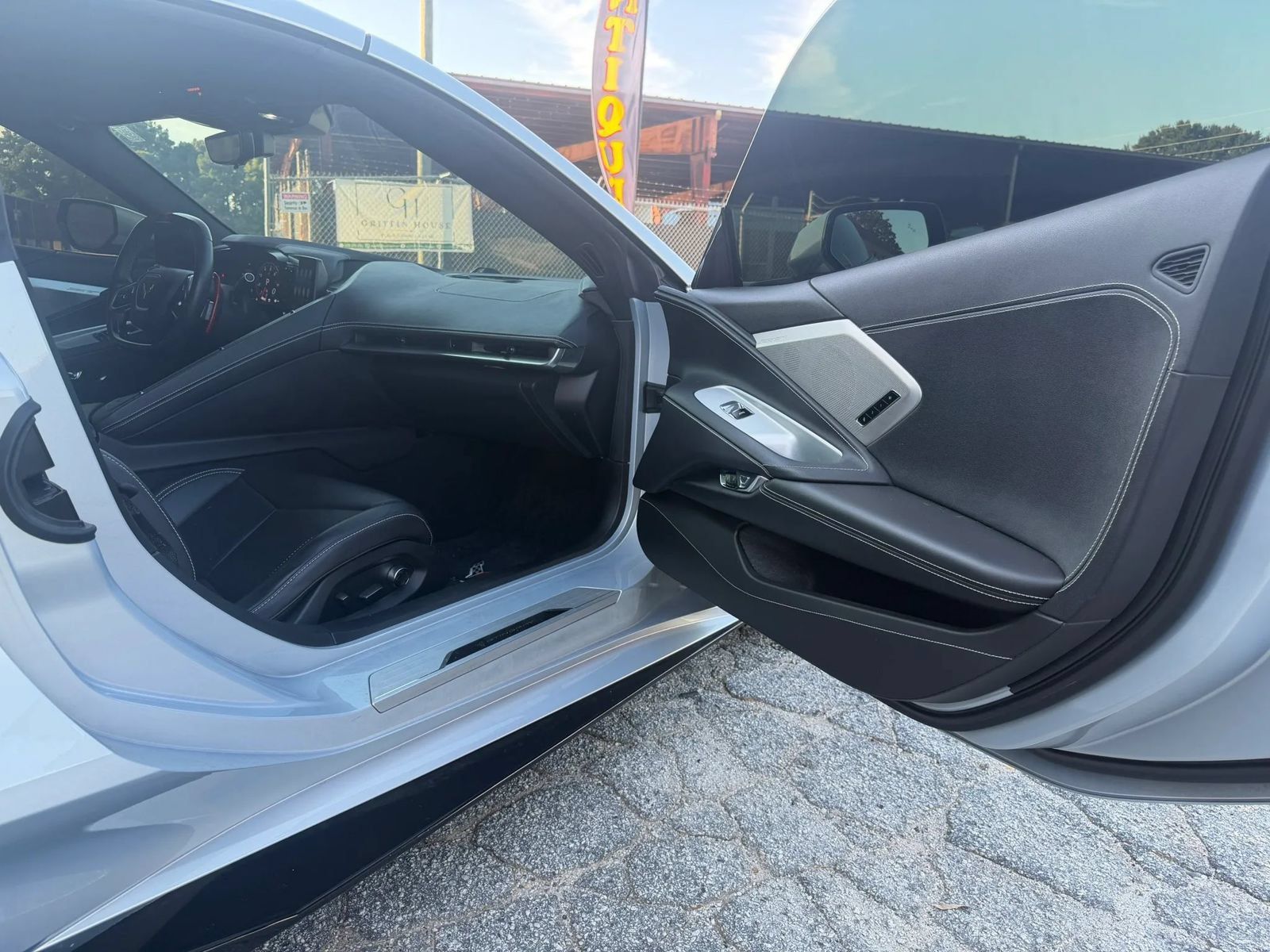 Used 2021 Chevrolet Corvette Stingray Preferred Cpe w/ 2LT RWD image 13