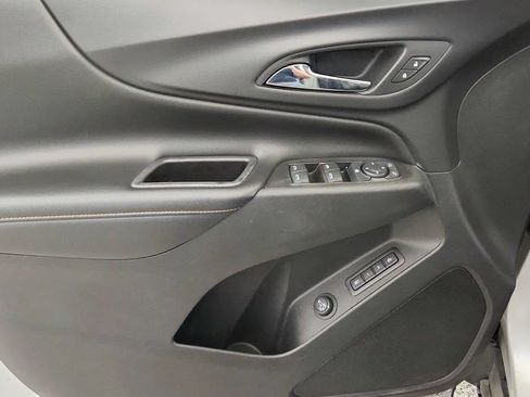 Used 2019 Chevrolet Equinox Premier AWD/4WD image 24