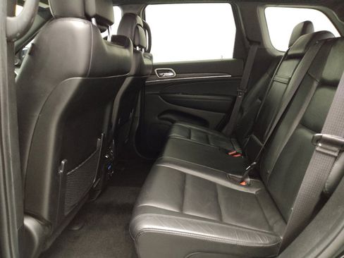 Used 2022 Jeep Grand Cherokee Limited w/ Trailer Tow Group IV image 18