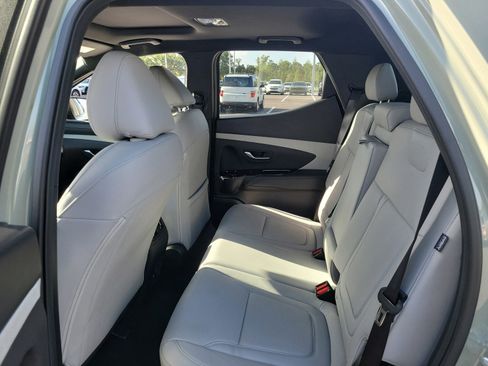 Used 2025 Hyundai Santa Cruz SEL FWD image 28