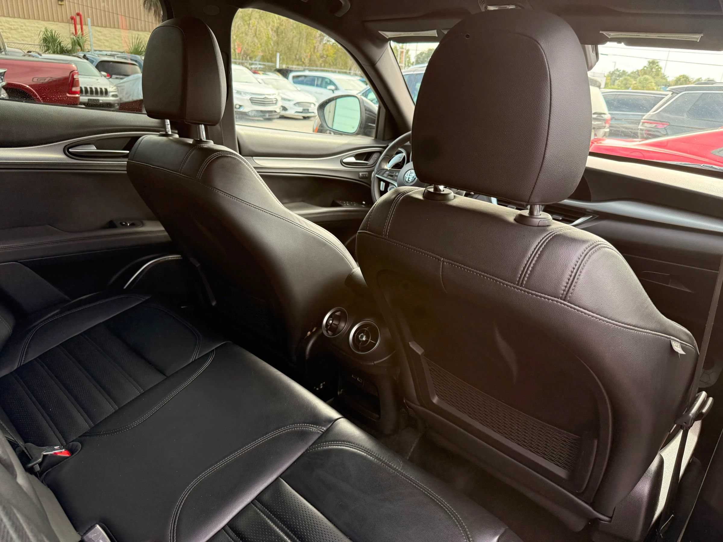 Used 2018 Alfa Romeo Stelvio Ti Sport AWD/4WD image 18