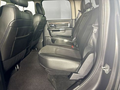 Used 2016 RAM 1500 Laramie w/ Convenience Group image 21