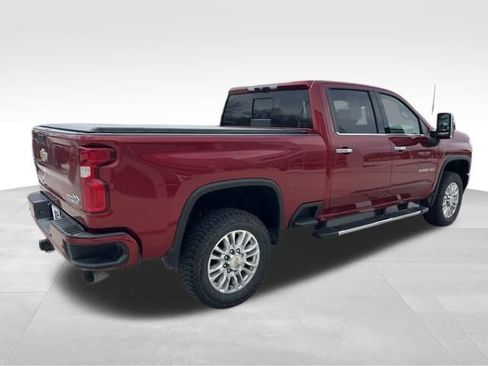 Used 2022 Chevrolet Silverado 2500 High Country w/ Safety Package II image 6