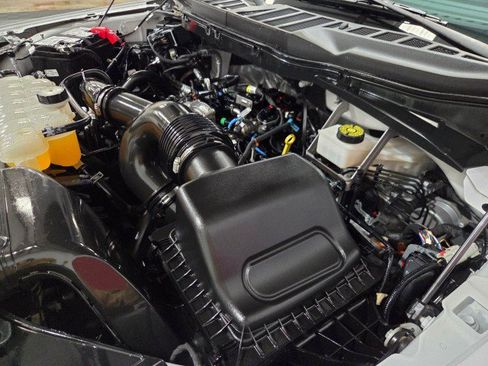 Used 2023 Ford F150 Lariat AWD/4WD image 93