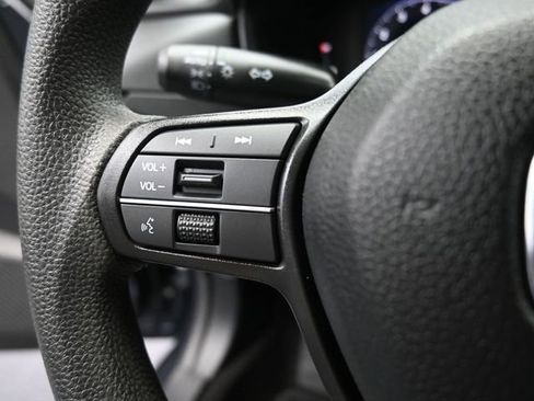 Certified 2025 Honda Accord LX image 29