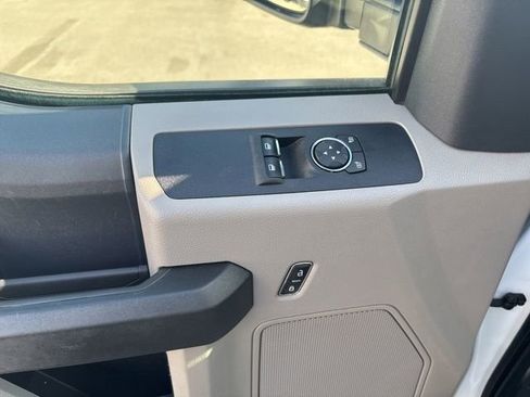 Used 2022 Ford F250 XL w/ STX Appearance Package AWD/4WD image 12