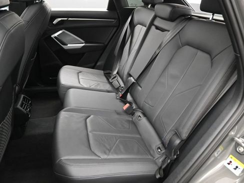 Used 2022 Audi Q3 2.0T Premium w/ Convenience Package AWD/4WD image 29