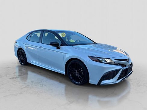 Used 2021 Toyota Camry XSE w/ Navigation Package AWD/4WD image 3