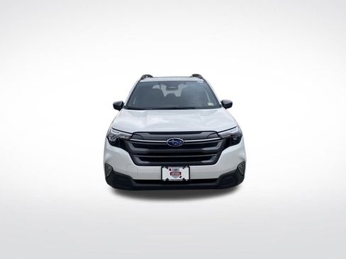 Certified 2025 Subaru Forester Premium image 5
