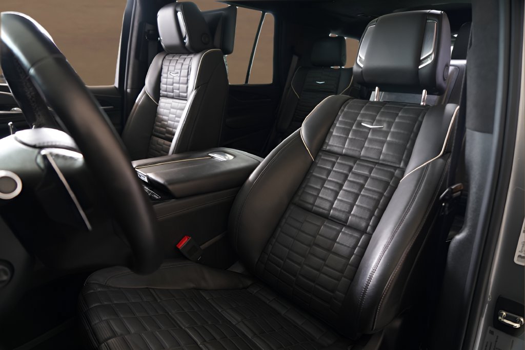 Used 2023 Cadillac Escalade V w/ LPO, Floor Liner Package AWD/4WD image 9