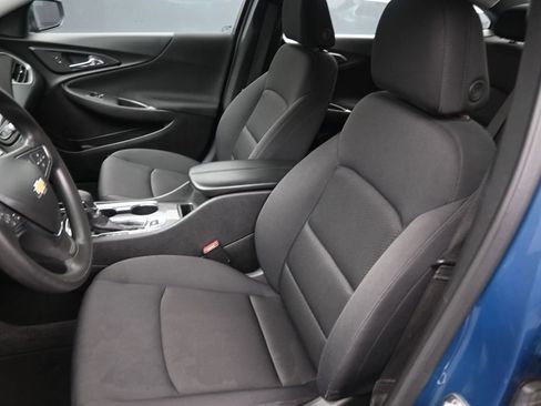 Used 2024 Chevrolet Malibu LT FWD image 19