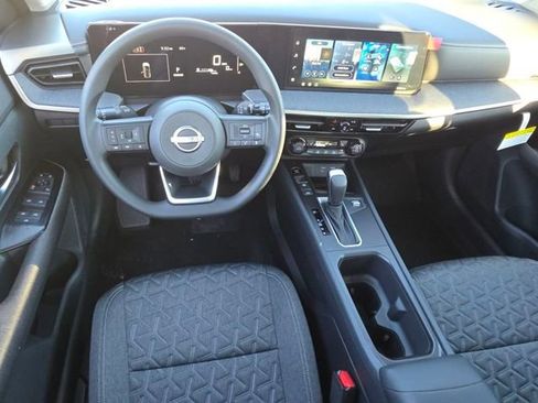 New 2026 Nissan Kicks SV w/ SV Premium Package image 3