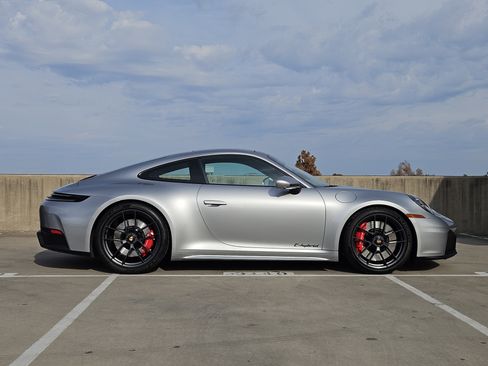 Certified 2026 Porsche 911 Carrera 4 GTS image 9