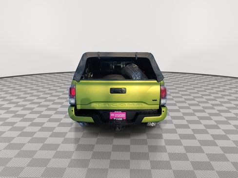 Used 2023 Toyota Tacoma TRD Off-Road w/ TRD Premium Off Road Package image 7